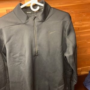 Nike Golf 1/4 Zip Pullover